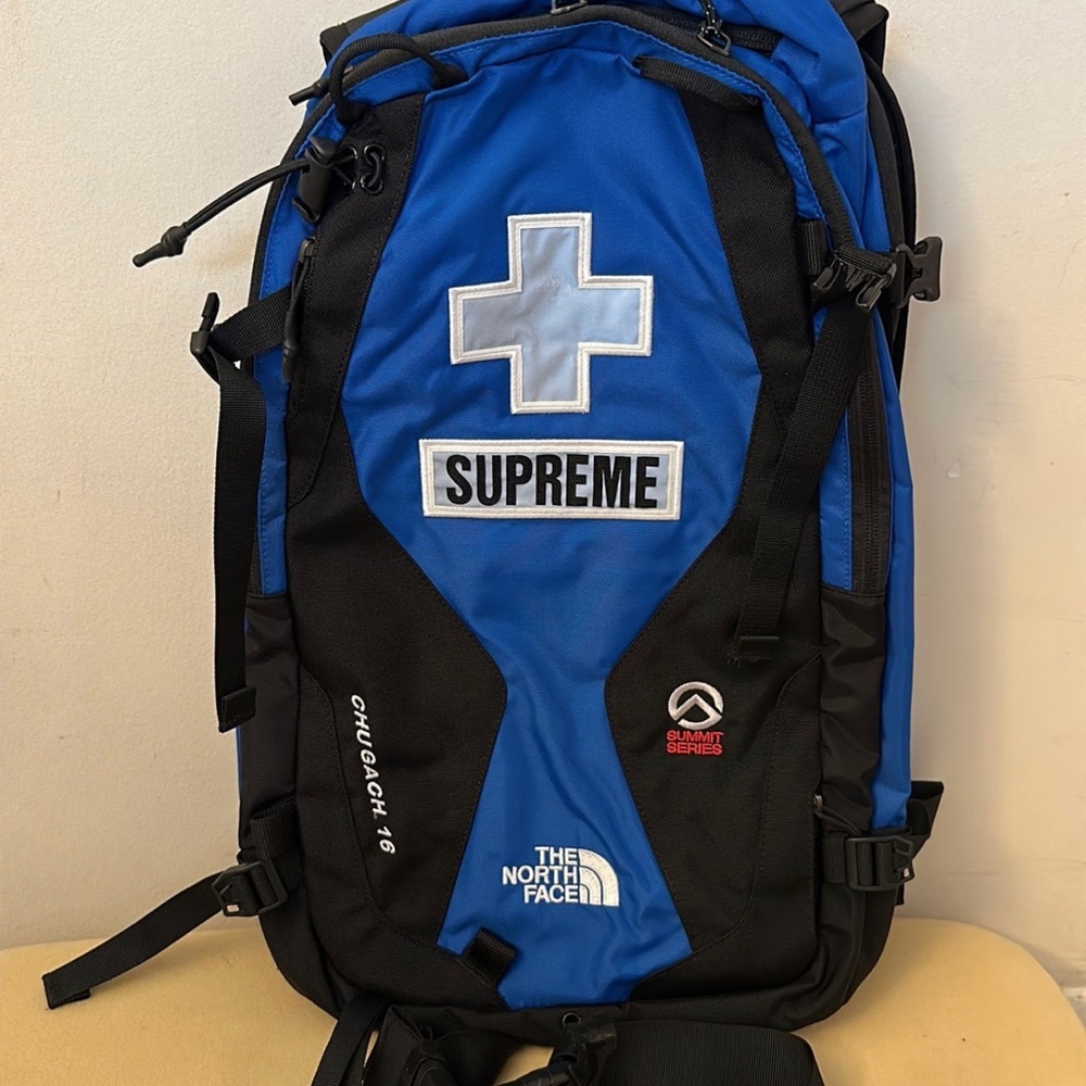 Supreme The North Face Summit Series Rescue Chugach 16 Backpack SS22